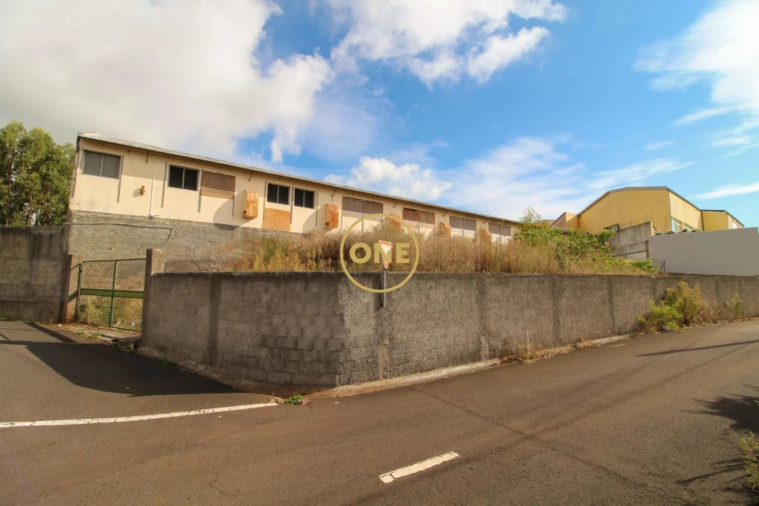 Armazém para Venda em Caniço Foto 22