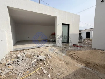 Moradia T2 para Venda em Duas Igrejas