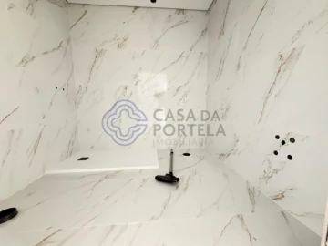 Moradia T2 para Venda em Duas Igrejas