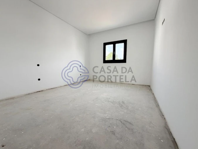 Moradia T2 para Venda em Duas Igrejas Foto 17