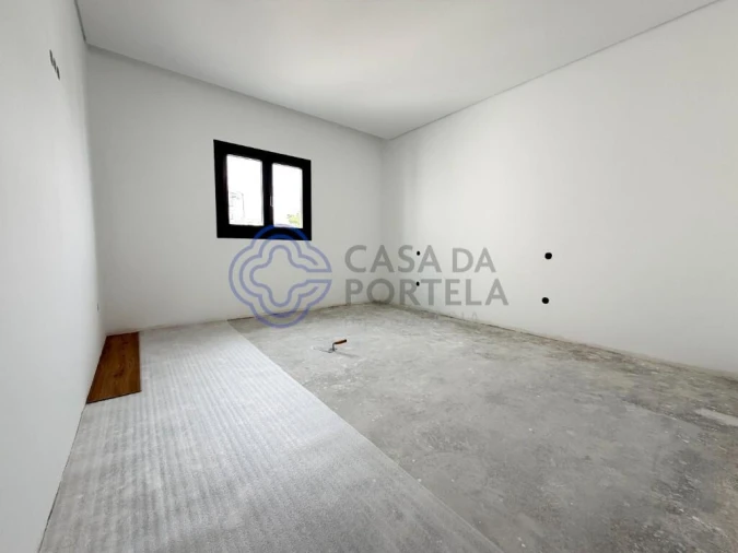 Moradia T2 para Venda em Duas Igrejas Foto 15