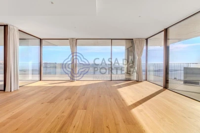 Apartamento T4 para Venda em Aldoar, Foz do Douro e Nevogilde