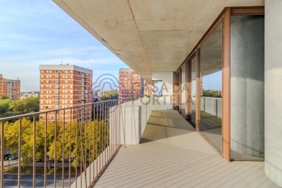 Apartamento T4 para Venda em Aldoar, Foz do Douro e Nevogilde