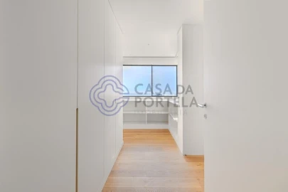 Apartamento T4 para Venda em Aldoar, Foz do Douro e Nevogilde