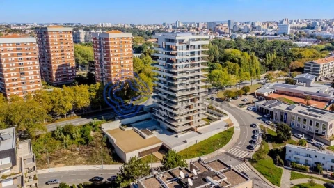 Apartamento T4 para Venda em Aldoar, Foz do Douro e Nevogilde