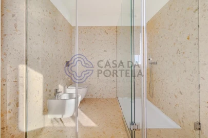 Apartamento T4 para Venda em Aldoar, Foz do Douro e Nevogilde