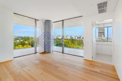 Apartamento T4 para Venda em Aldoar, Foz do Douro e Nevogilde