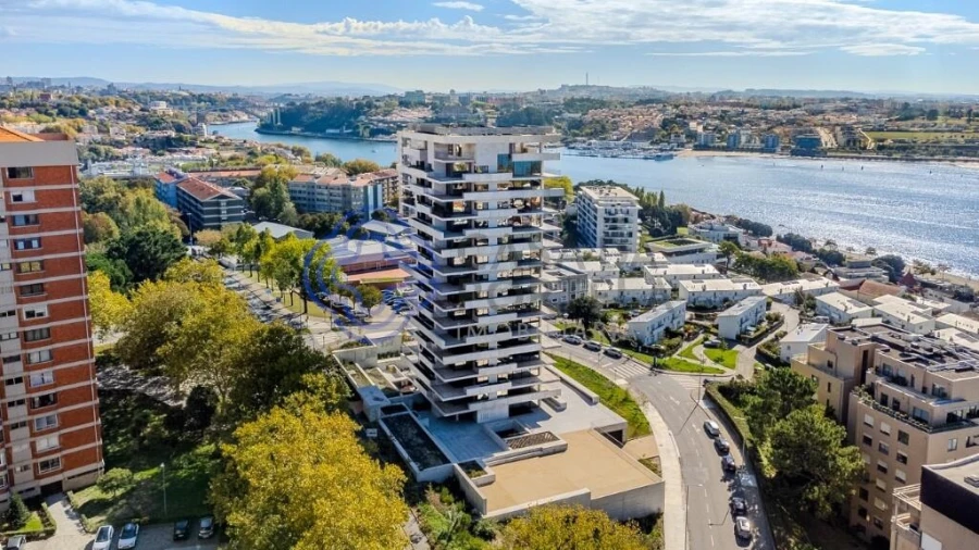 Apartamento T4 para Venda em Aldoar, Foz do Douro e Nevogilde Foto 37