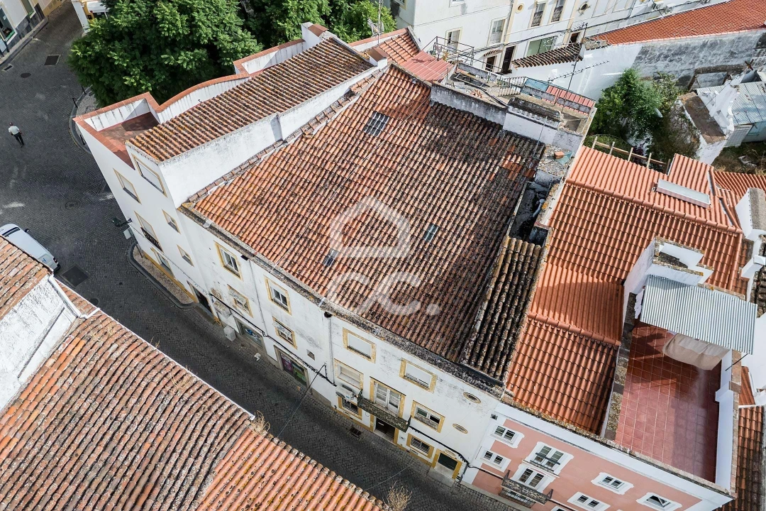 Moradia T3 para Venda em Assunção, Ajuda, Salvador e Santo Ildefonso Foto 34