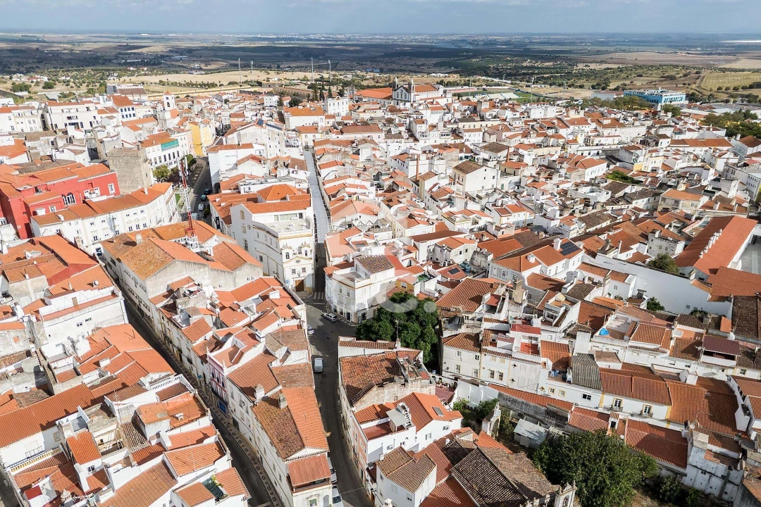Moradia T3 para Venda em Assunção, Ajuda, Salvador e Santo Ildefonso Foto 37