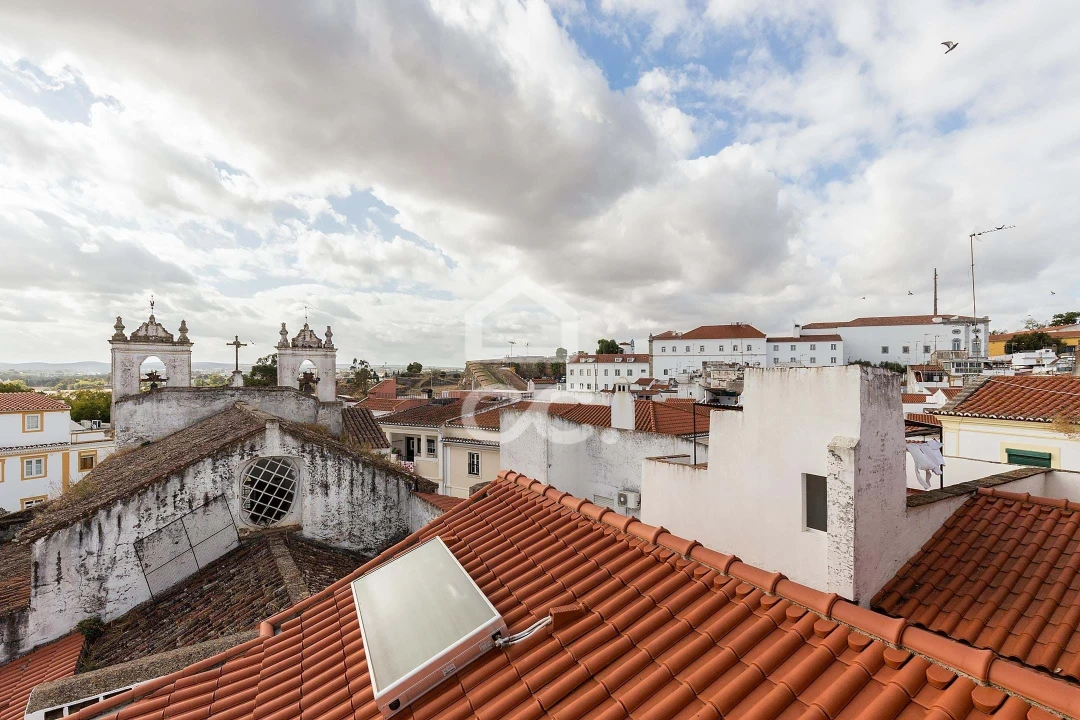 Moradia T3 para Venda em Assunção, Ajuda, Salvador e Santo Ildefonso Foto 26