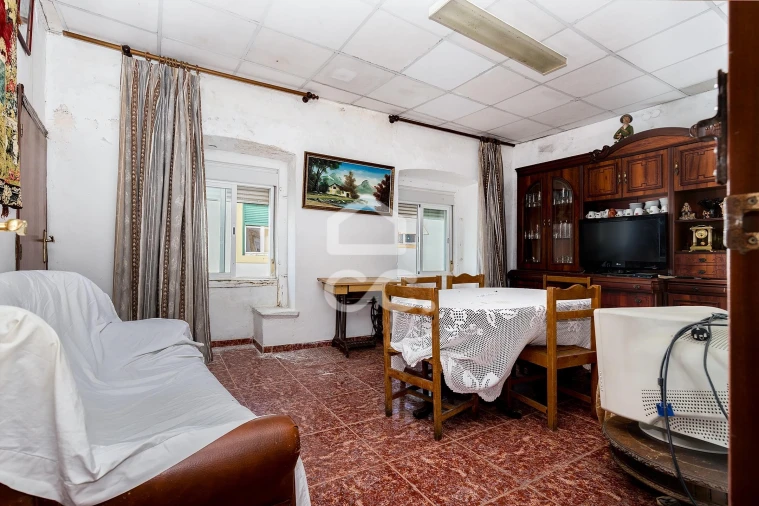 Moradia T3 para Venda em Assunção, Ajuda, Salvador e Santo Ildefonso Foto 6