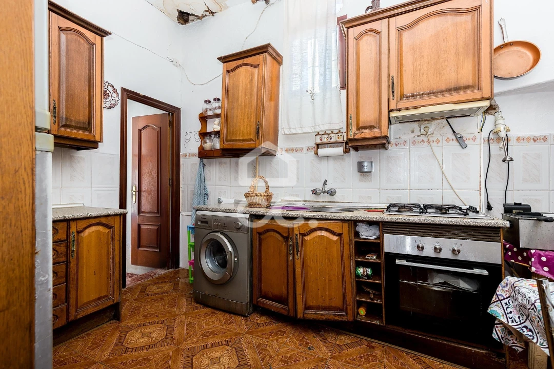 Moradia T3 para Venda em Assunção, Ajuda, Salvador e Santo Ildefonso Foto 9