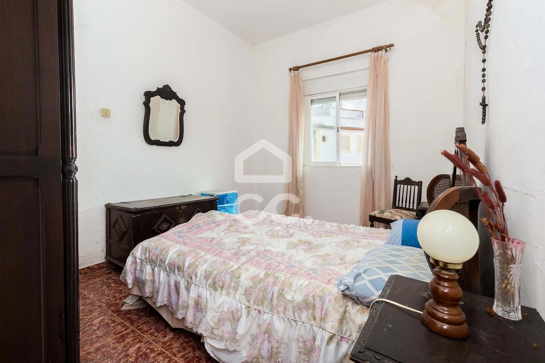 Moradia T3 para Venda em Assunção, Ajuda, Salvador e Santo Ildefonso Foto 14