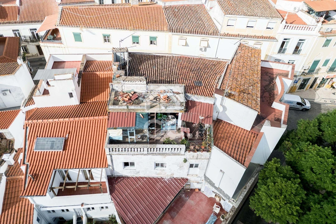Moradia T3 para Venda em Assunção, Ajuda, Salvador e Santo Ildefonso Foto 36