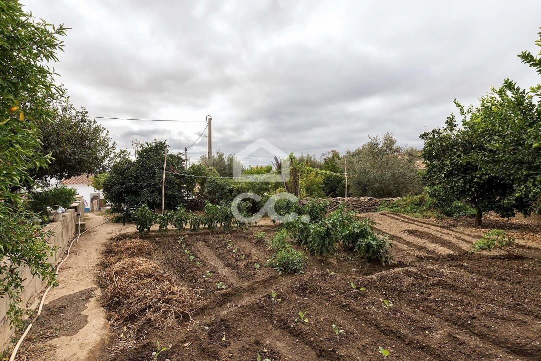 Moradia T2 para Venda em Santa Barbara de Padrões Foto 20