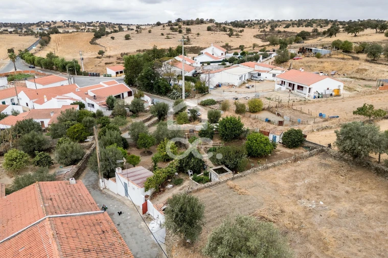 Moradia T2 para Venda em Santa Barbara de Padrões Foto 34