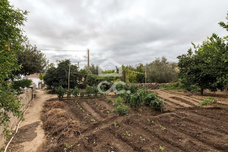 Moradia T2 para Venda em Santa Barbara de Padrões Foto 20