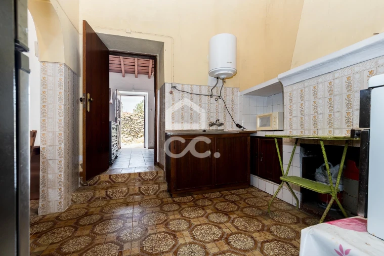 Moradia T2 para Venda em Santa Barbara de Padrões Foto 7