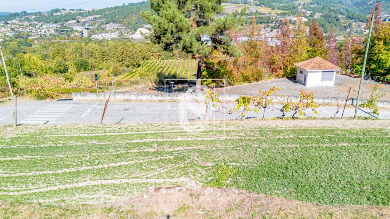 Terreno para Venda em Padronelo Foto 14