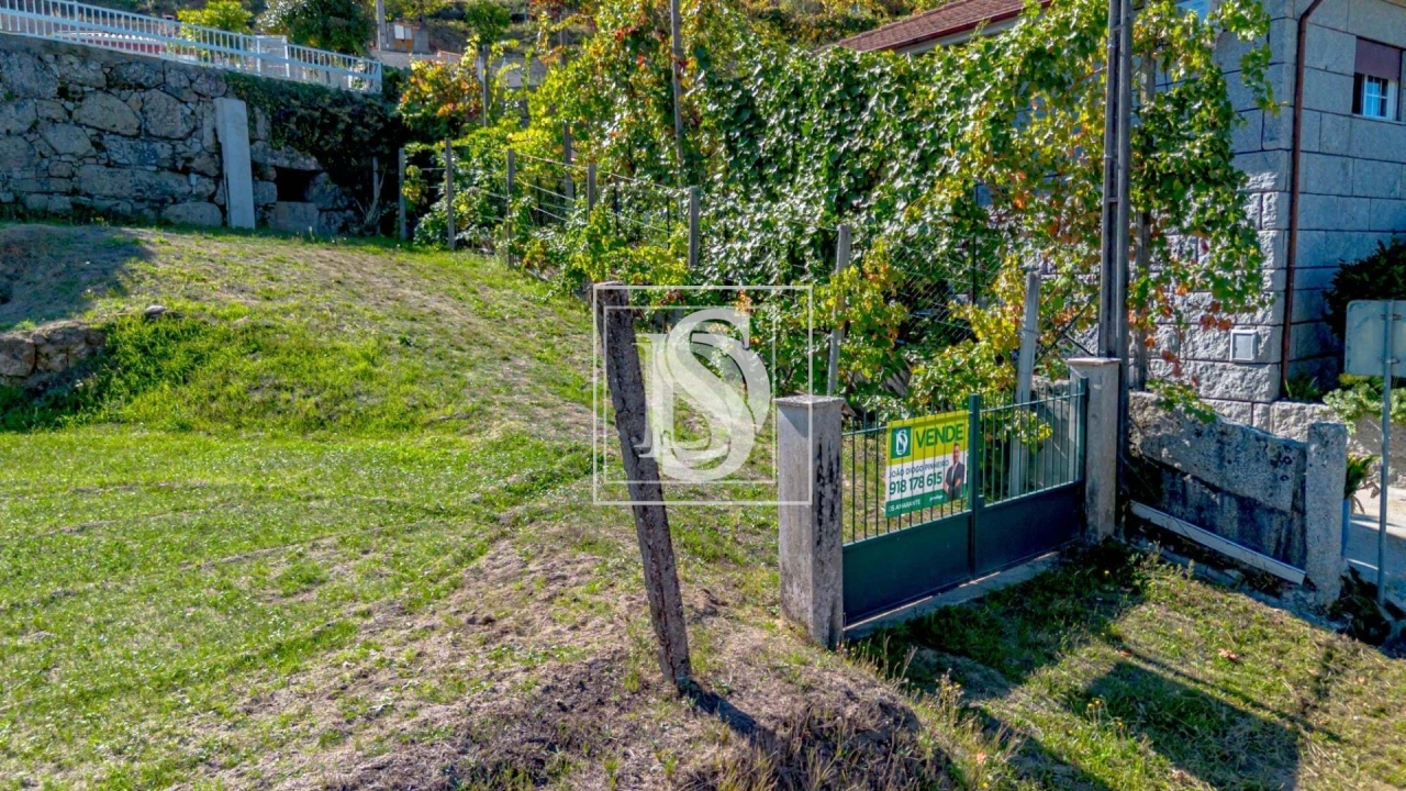 Terreno para Venda em Padronelo Foto 25
