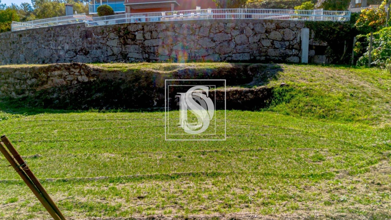 Terreno para Venda em Padronelo Foto 23