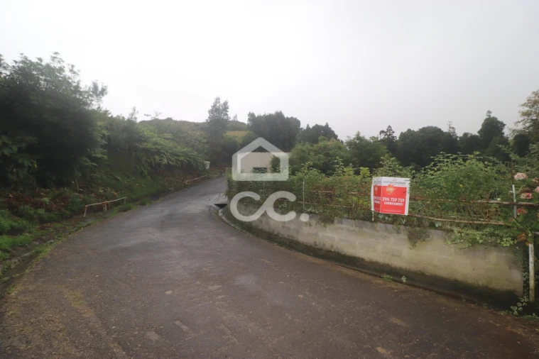 Terreno para Venda em Povoação Foto 2