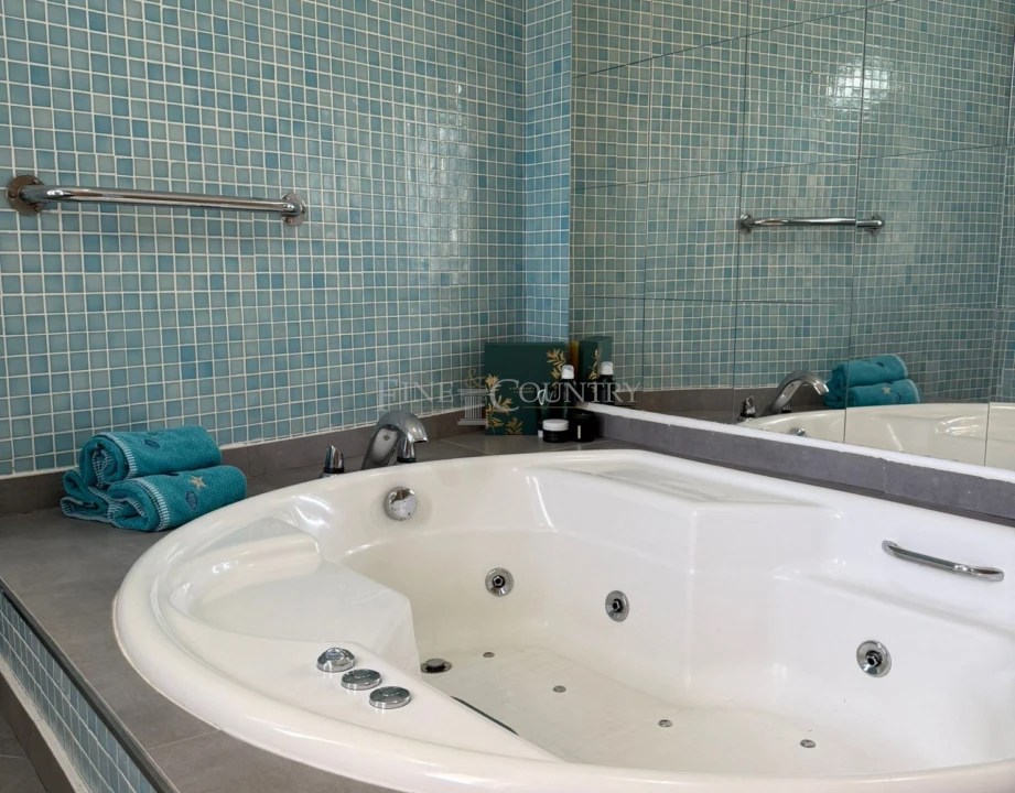 Moradia T4 para Venda em Castro Marim Foto 12