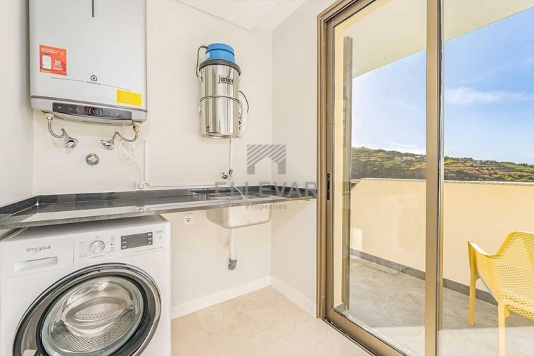 Apartamento T1 para Venda em Calheta Foto 13