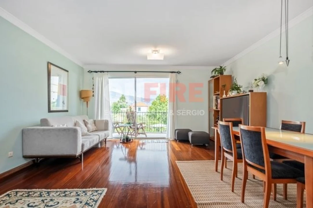 Apartamento T2 para Venda em São Martinho Foto 12