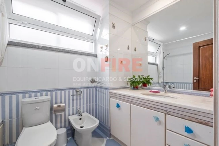 Apartamento T2 para Venda em São Martinho Foto 18