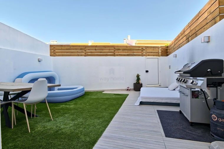 Moradia T3 para Venda em Alcabideche Foto 14