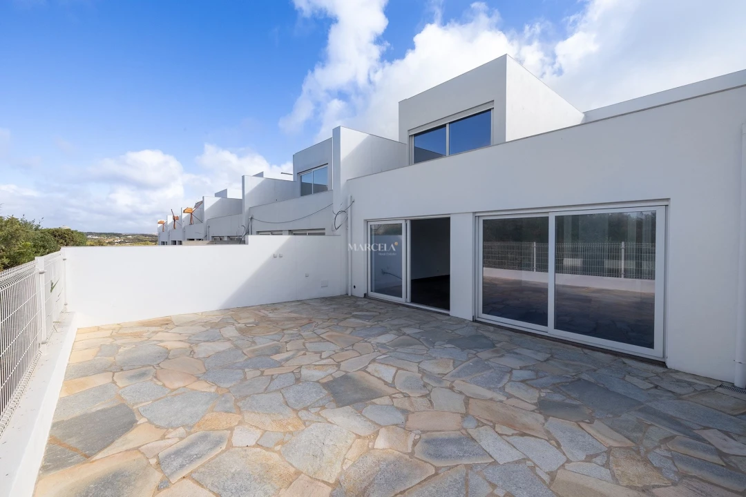 Moradia T3 para Venda em Vila de Sagres Foto 5