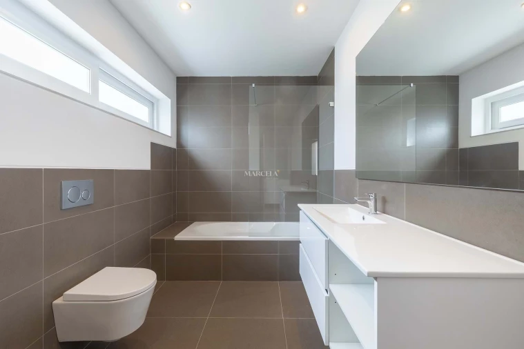 Moradia T3 para Venda em Vila de Sagres Foto 27