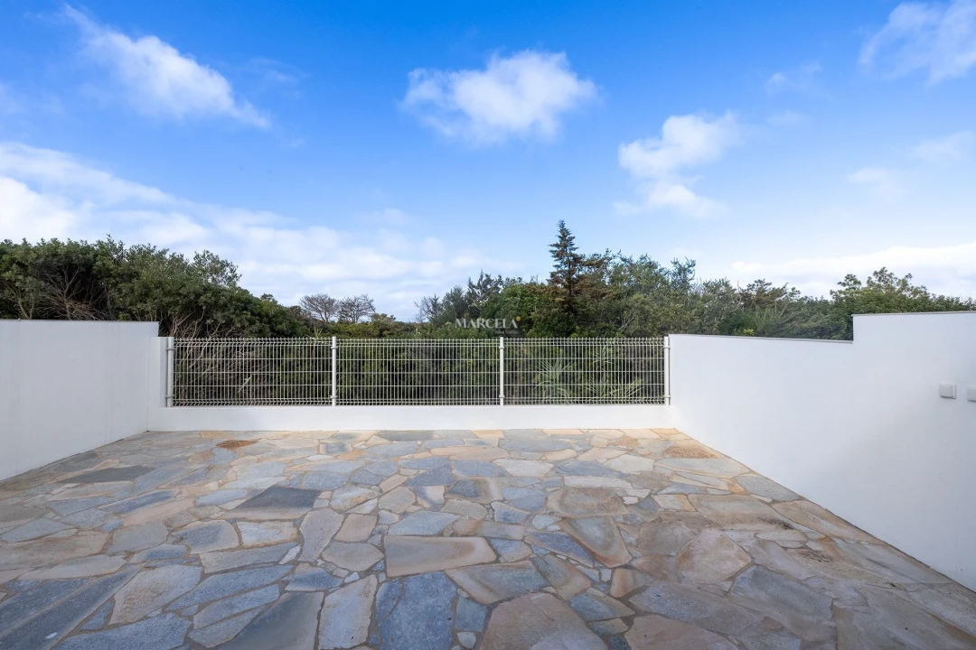 Moradia T3 para Venda em Vila de Sagres Foto 4