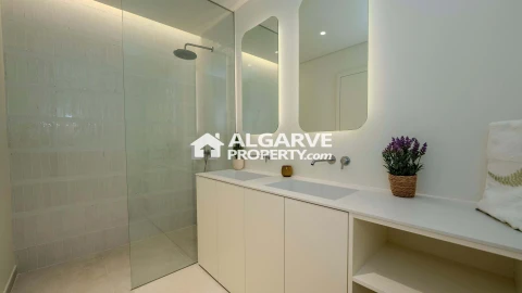 Apartamento T2 para Venda em Quarteira