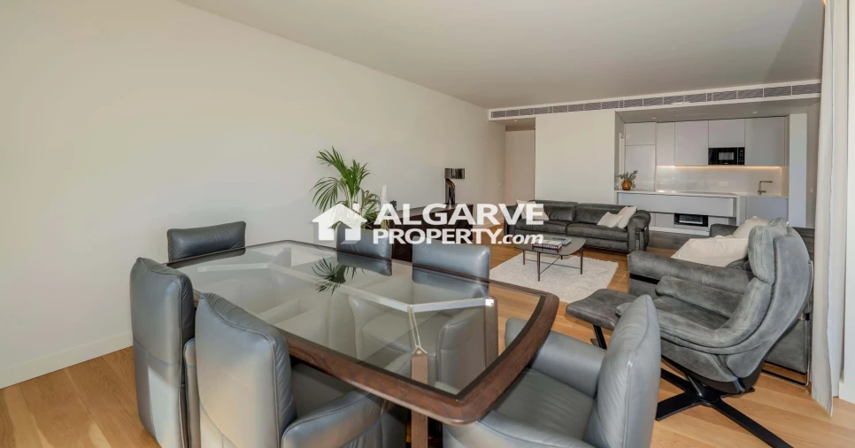 Apartamento T2 para Venda em Quarteira Foto 7