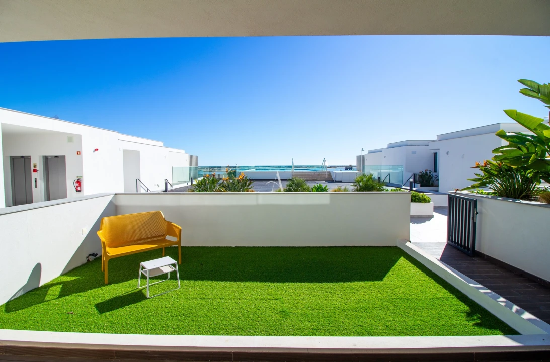 Apartamento T2 para Venda em Olhão Foto 4