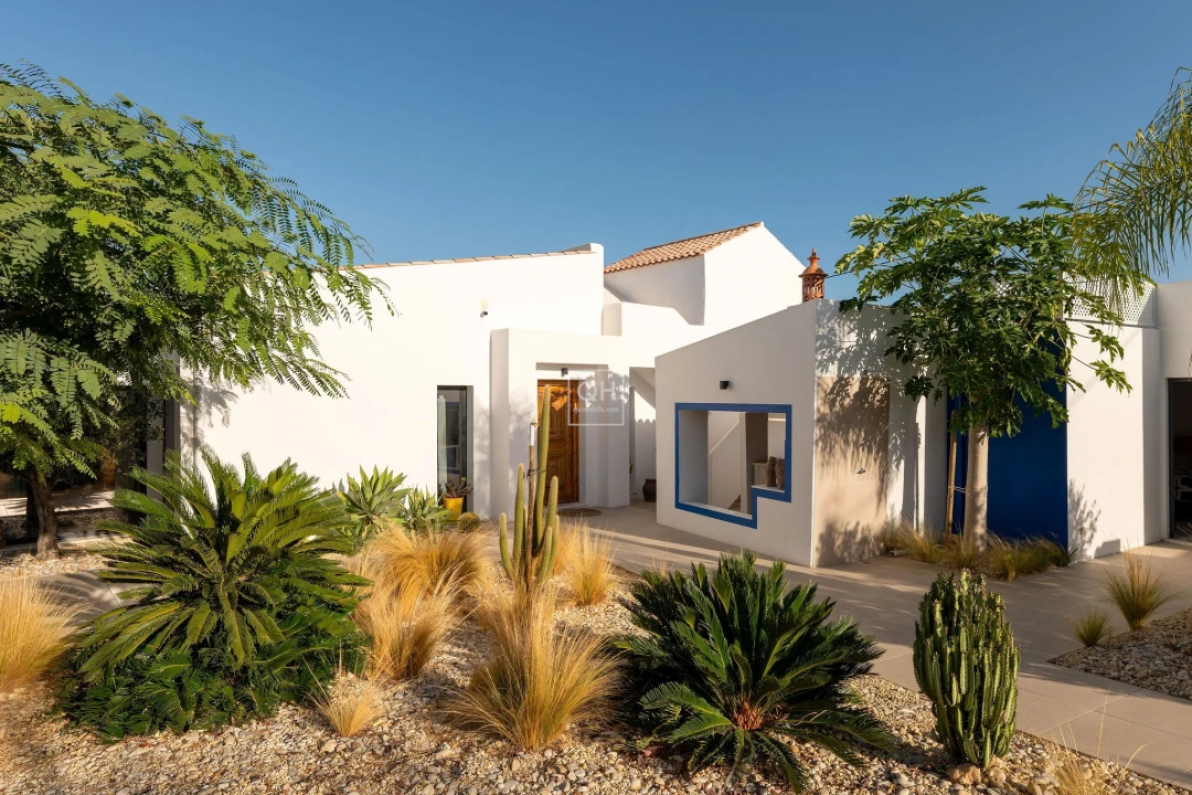 Moradia T3 para Venda em Olhão Foto 6