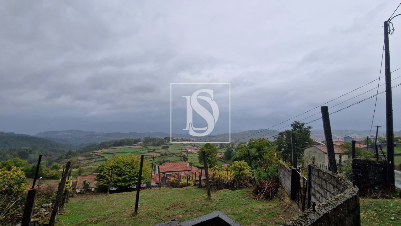 Moradia T3 para Venda em Ruivães e Campos Foto 18