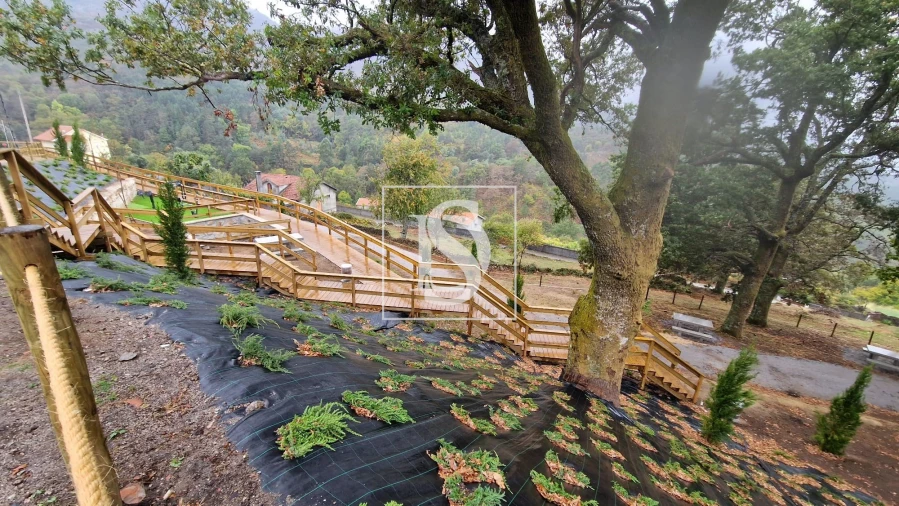 Moradia T3 para Venda em Ruivães e Campos