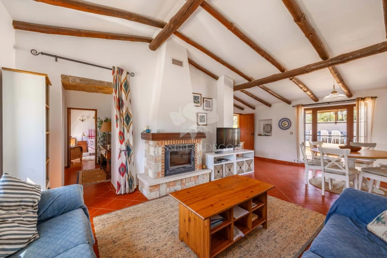 Quinta T4 para Venda em Olhão Foto 7