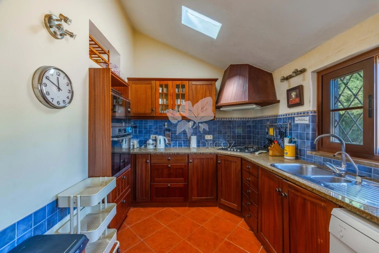 Quinta T4 para Venda em Olhão Foto 9