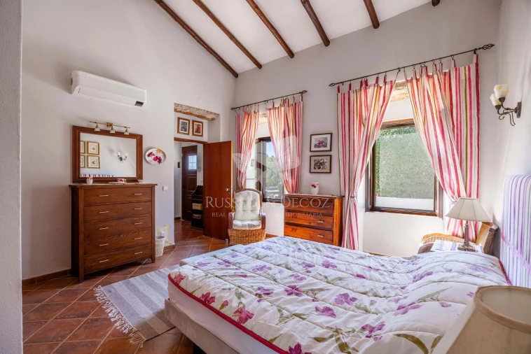 Quinta T4 para Venda em Olhão Foto 17