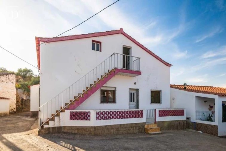 Moradia T3 para Venda em Mertola Foto 1