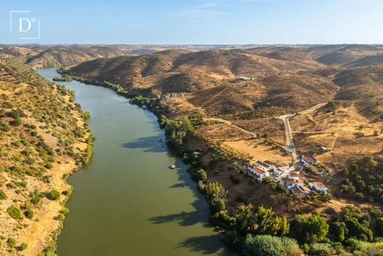 Moradia T3 para Venda em Mertola Foto 2