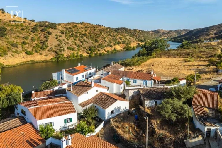 Moradia T3 para Venda em Mertola Foto 4