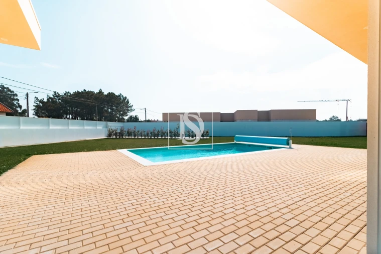 Moradia T3 para Venda em Gafanha da Encarnação Foto 52