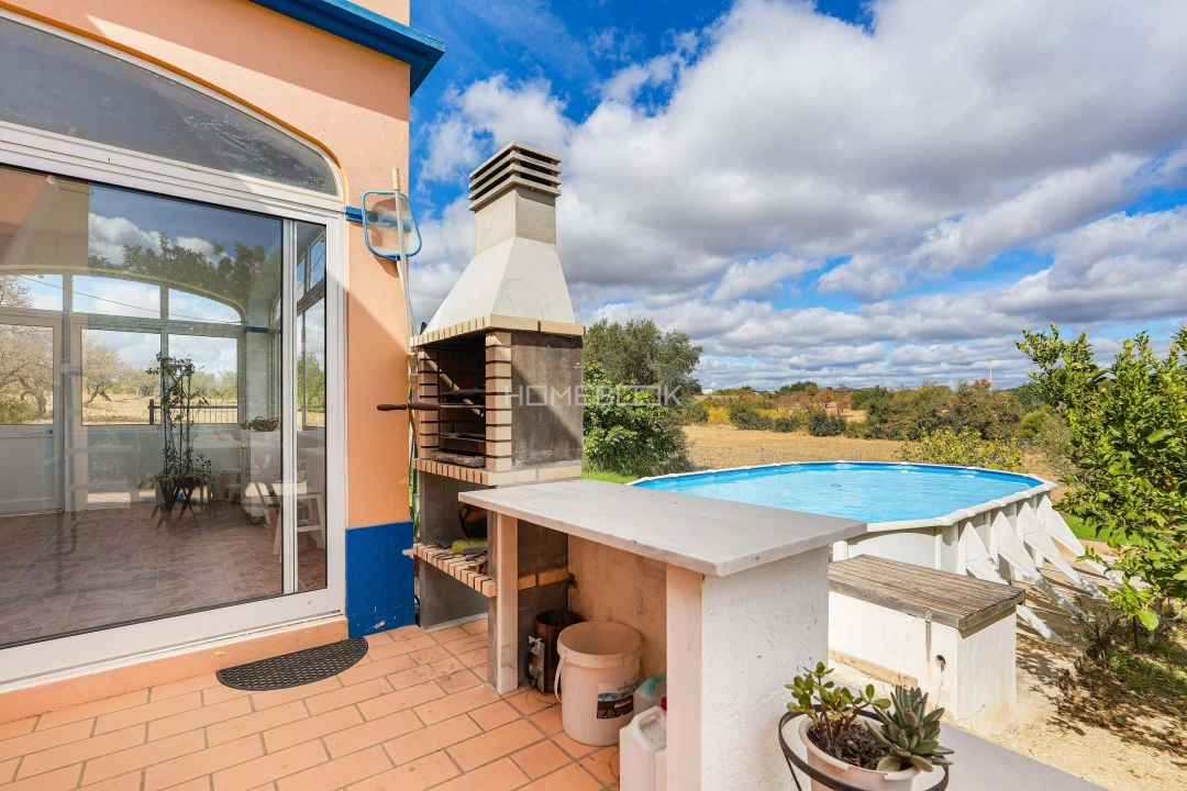 Quinta T3 para Venda em Olhão Foto 16