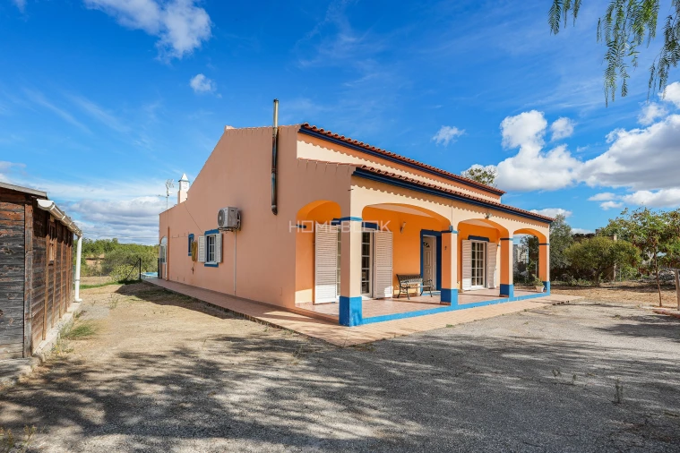 Quinta T3 para Venda em Olhão Foto 33